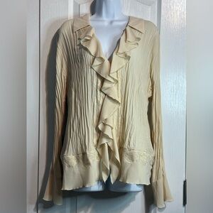 Oscar by Oscar de la Renta Ruffle Collar Button-Up Blouse 🤍